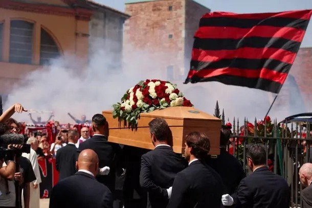 Emotiva despedida a Franco Baresi: el fútbol italiano le dio el último adiós a la leyenda del Milan