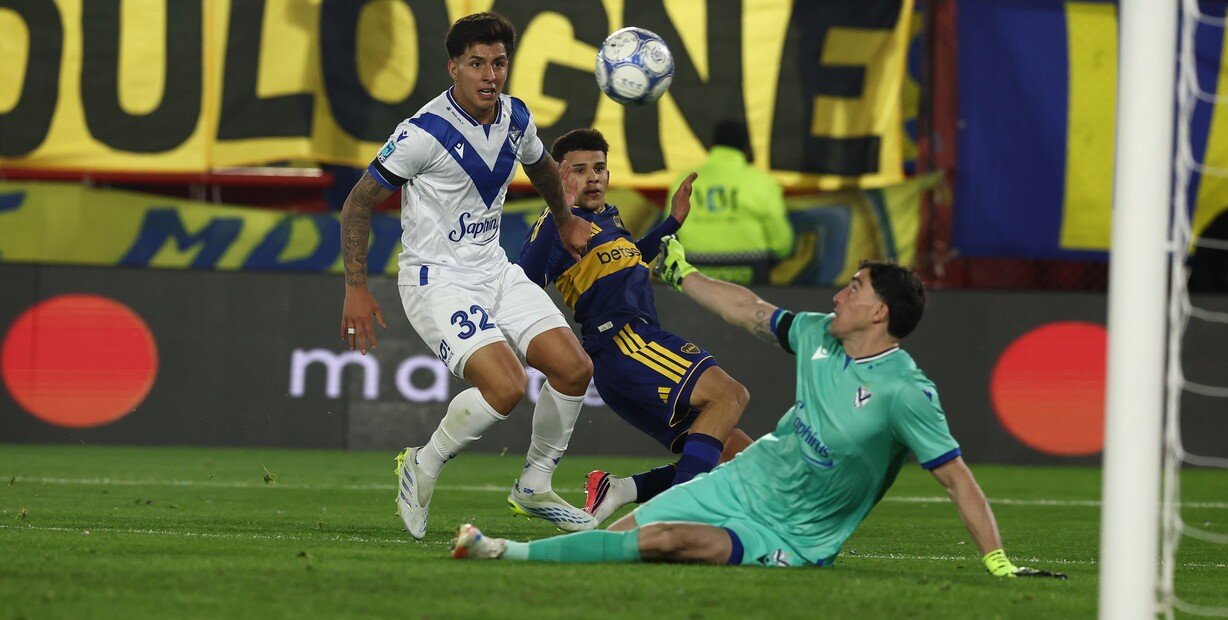 Boca hizo pie ante el Vélez de Guillermo y volvió a dejar buenas señales, pero se tuvo que conformar con el empate