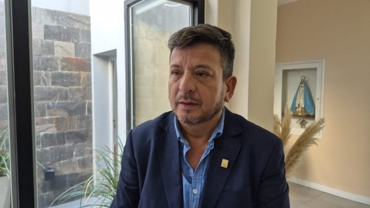 Ledesma le apuntó al intendente de Londres preguntándole qué pasó con los $180 millones “perdidos” de festivales