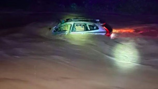 Temporal en España: una persona murió en las inundaciones en Barcelona y hay rutas cortadas por las tormentas
