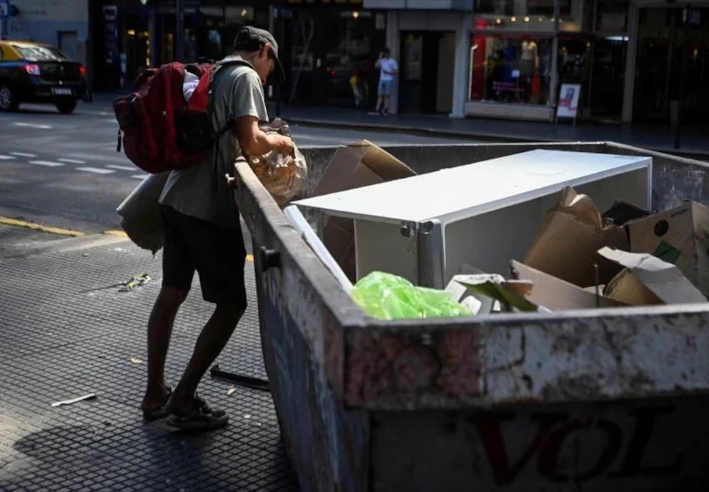 Catamarca sumó casi 3 mil indigentes y más de 9 mil pobres en un año