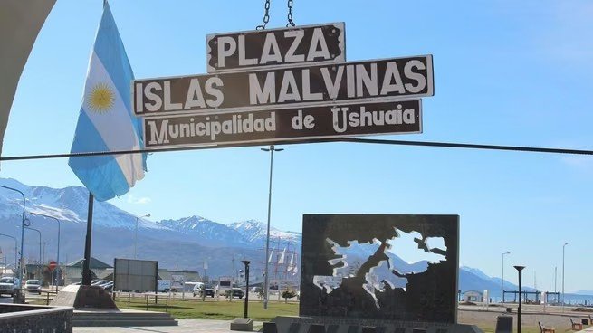 Malvinas: impulsan una reunión del Parlasur en Tierra del Fuego como gesto de respaldo regional