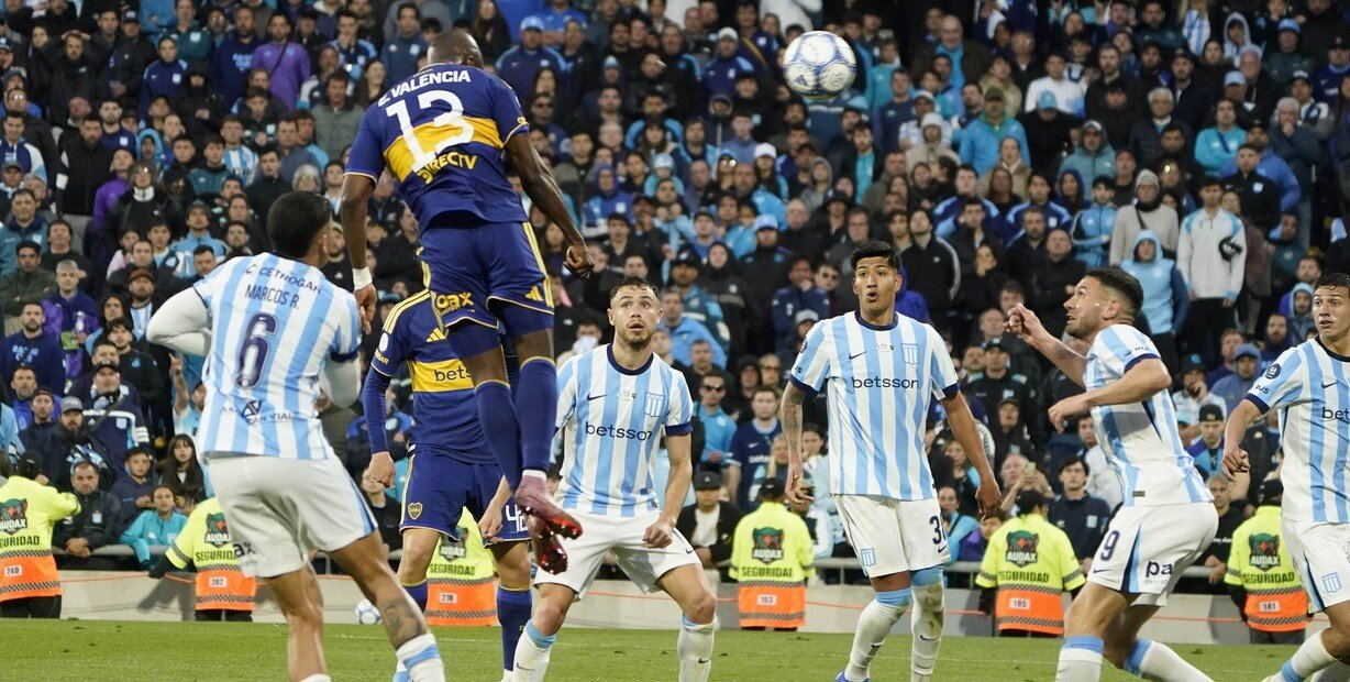 Boca levantó un 0-2, le ganó 3-2 a Racing y se metió en semifinales de la Copa Argentina