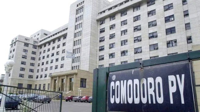 Dos diputados pidieron a la Justicia suspender la derogación de la ley de Tierras