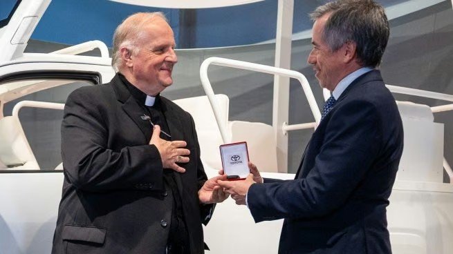 Toyota presentó uno de los Papamóviles que utilizará León XIV durante su visita a la Argentina