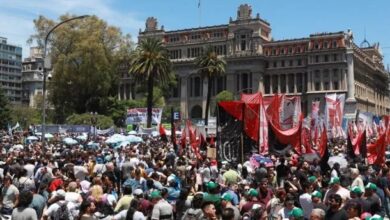 Photo of El Gobierno analiza descontar el día a trabajadores estatales que se sumen al paro de CGT