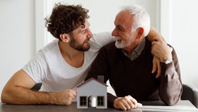 Photo of Frases prohibidas: 8 cosas que los padres senior nunca deben decirles a sus hijos adultos