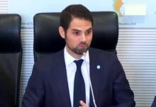 Photo of Quién es Ian Sielecki, el embajador argentino en Francia que pidió tapar un mapa de Malvinas como parte del Reino Unido