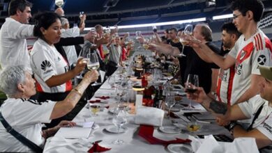 Photo of River abrió las puertas del Monumental para abrazar a los socios que tuvieron un 2025 difícil: “Fin de año en casa y en familia”