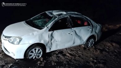 Photo of Joven resultó lesionado en un vuelco en Tinogasta