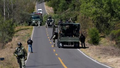 Photo of Una amante, un cerco por tierra y aire y una violenta batalla: así fueron las horas finales de “El Mencho”
