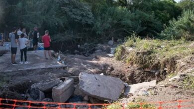 Photo of Tragedia en Paraná: una mamá y su hija de 10 años murieron arrastradas por un arroyo