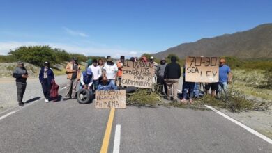 Photo of Corte en la Ruta 40 por reclamo de empleo en el sector minero