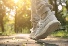 Photo of Por qué los pies cambian con la edad y cuándo el calzado con soporte se vuelve indispensable