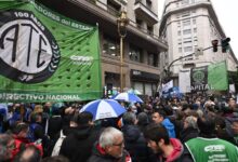 Photo of El Gobierno avanza con otro recorte del empleo público y se propone una reducción total del 10% en 2026