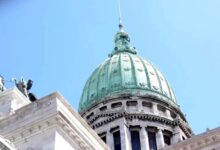 Photo of El Gobierno enviará un paquete de leyes al Congreso con foco en seguridad, propiedad privada y ajuste del gasto