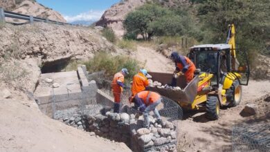 Photo of Reconstruyen defensas en El Eje