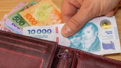 Photo of El salario real volvió a caer en enero y la jubilación mínima ya perdió 5% en 7 meses, en medio de la crisis de empleo