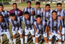 Photo of Unión La Costa recibe a La Soledad de Medanitos en un duelo decisivo por la Zona 2