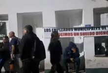 Photo of Escala el conflicto salarial en Belén: trabajadores toman el edificio municipal