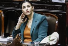 Photo of Marcela Pagano amplió en Comodoro Py la denuncia contra Manuel Adorni