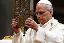 Photo of En la vigilia de Pascua, el Papa León XIV pidió “que no nos paralicen” la guerra y la injusticia