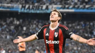 Photo of River venció 2-0 a Racing en Avellaneda y llega firme al Superclásico ante Boca