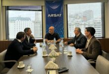 Photo of Raúl se reunió con autoridades de ARSAT para avanzar con la extensión de fibra óptica en el interior