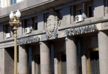 Photo of Alarma fiscal: la caída de la recaudación golpea más a la Nación que a las provincias en lo que va de 2026