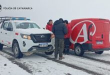 Photo of Nevadas en la puna: rescatan a tres personas varadas en Antofagasta de la Sierra