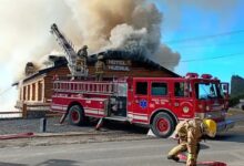 Photo of Feroz incendio en Bariloche: ardió el histórico Hotel Huemul