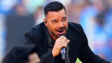 Photo of Susto en un show de Ricky Martin: el músico sufrió un ataque con gas lacrimógeno en pleno concierto