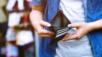 Photo of Los salarios volvieron a perder contra la inflación en marzo y acumulan siete meses de caída