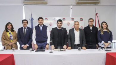 Photo of Con una foto de unidad, la UCR reunió a sus gobernadores en busca de ordenar al partido para el 2027
