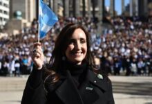 Photo of Victoria Villarruel disparó contra Javier Milei y Adorni: «Nadie más peleado con los valores de Belgrano»