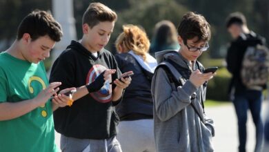 Photo of Francia se encamina a ser el primer país europeo en prohibir las redes sociales a los menores de 15 años